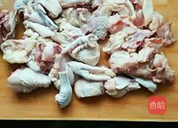 Yellow Braised Chicken (Curry Chicken) Recipe Illustration 2