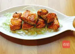 Illustration of how to fry salmon 9