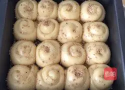 Honey Bun Recipe Illustration 13