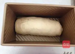 Illustration of how to make cocoa two-color toast 6