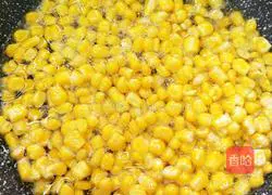 Illustration of how to cook crispy golden corn 8