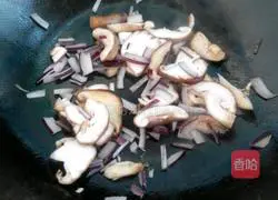 Recipe for Mushroom, Red Sausage and Bacon Pizza (9 inches) 8