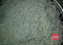 Illustration of Shanxi Bean Braised Noodles 3