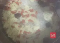 Illustration of how to make egg fermented glutinous rice soup 4