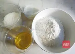 Illustration of how to make eight-inch heart-shaped chiffon cake 2