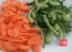 Illustration of how to make stir-fried shrimps 2