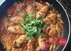 Illustration of three-juice braised chicken wings 12