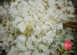 Soybean sprouts and white radish meatballs recipe 3