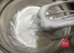 Coconut Chiffon Cake Recipe Illustration 8