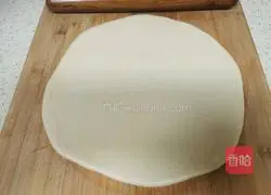 Homemade prawn pizza recipe 9