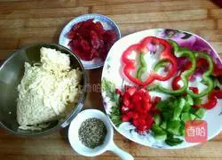 Pictures of how to make pepper and sausage pizza 5