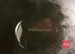 Illustration of how to make shredded radish with scallion oil 17