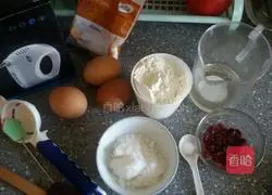 Illustration of how to make cranberry cake 1