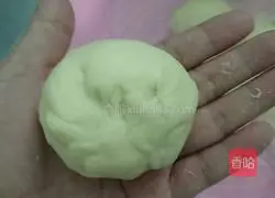 Illustration of how to make meat floss rolls 8