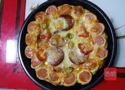 Sausage Bacon Pizza Illustration of how to do it 11