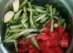 Illustration of making cold soup noodles 4