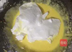 Illustration of how to make water cup cakes 10