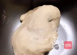 Pineapple Shrimp Pizza Recipe Illustration 4