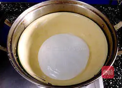 Illustration of how to make a donkey roll 7