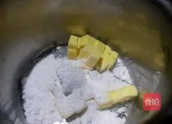 Illustration of homemade pineapple cake 12
