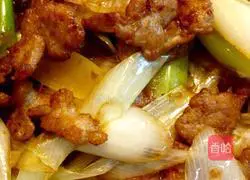 Illustration of how to make fried pork with sauce 1