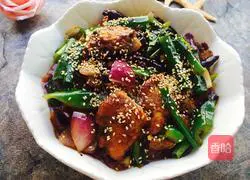 Illustration of how to make spicy fish in dry pot 22