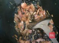 Illustration of how to make Tianjin braised noodles 9