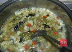 Illustration of how to make assorted braised sesame seeds 13