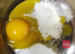 Soufflé Cake - Clouds Blooming on the Tip of the Tongue Recipe Illustration 3