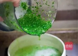 Green vegetable and tofu soup - Illustration of how to make ideal complementary food for babies 5