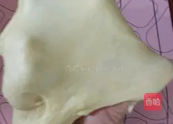 Milk-flavored two-color bread recipe 3