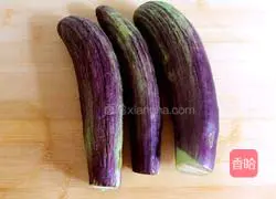 Illustration of how to make breaded eggplant 1