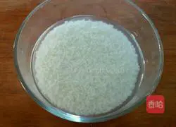 Illustration of how to make pearl meatballs 2