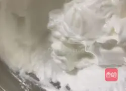 Illustration of how to make chiffon cake 11