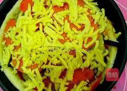 Illustration of how to make ham pizza 7