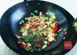 Illustration of how to make spicy rapeseed tofu puffs 3