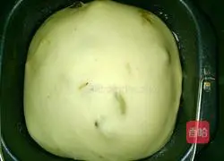 Raisin Bread Recipe Illustration 5