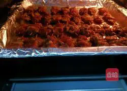 Illustration of how to make mutton skewers 8