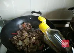  Braised Beef Recipe Illustration 4