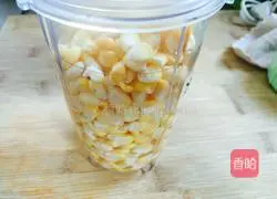 Illustration of how to make corn cakes 1