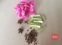 Illustration of how to make curry beef stew with potatoes 3