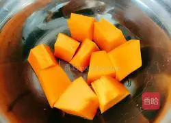 Illustration of the Buddha's light practice 3