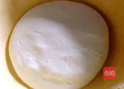 Illustration of how to make a donkey roll 6