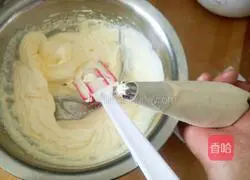 Illustration of how to make Doraemon birthday cake 9