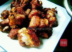 Illustration of how to make salt and pepper pork ribs 7