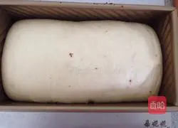 Illustration of how to make cocoa two-color toast 7