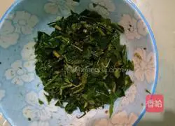 Illustration of how to make cold Chinese toon pickles 3