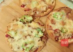 Illustration of how to make bacon pizza 8