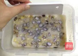 Illustration of making glutinous rice cake 12