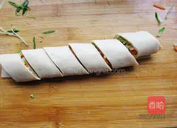 Illustration of how to make reunion pork with Beijing sauce 5